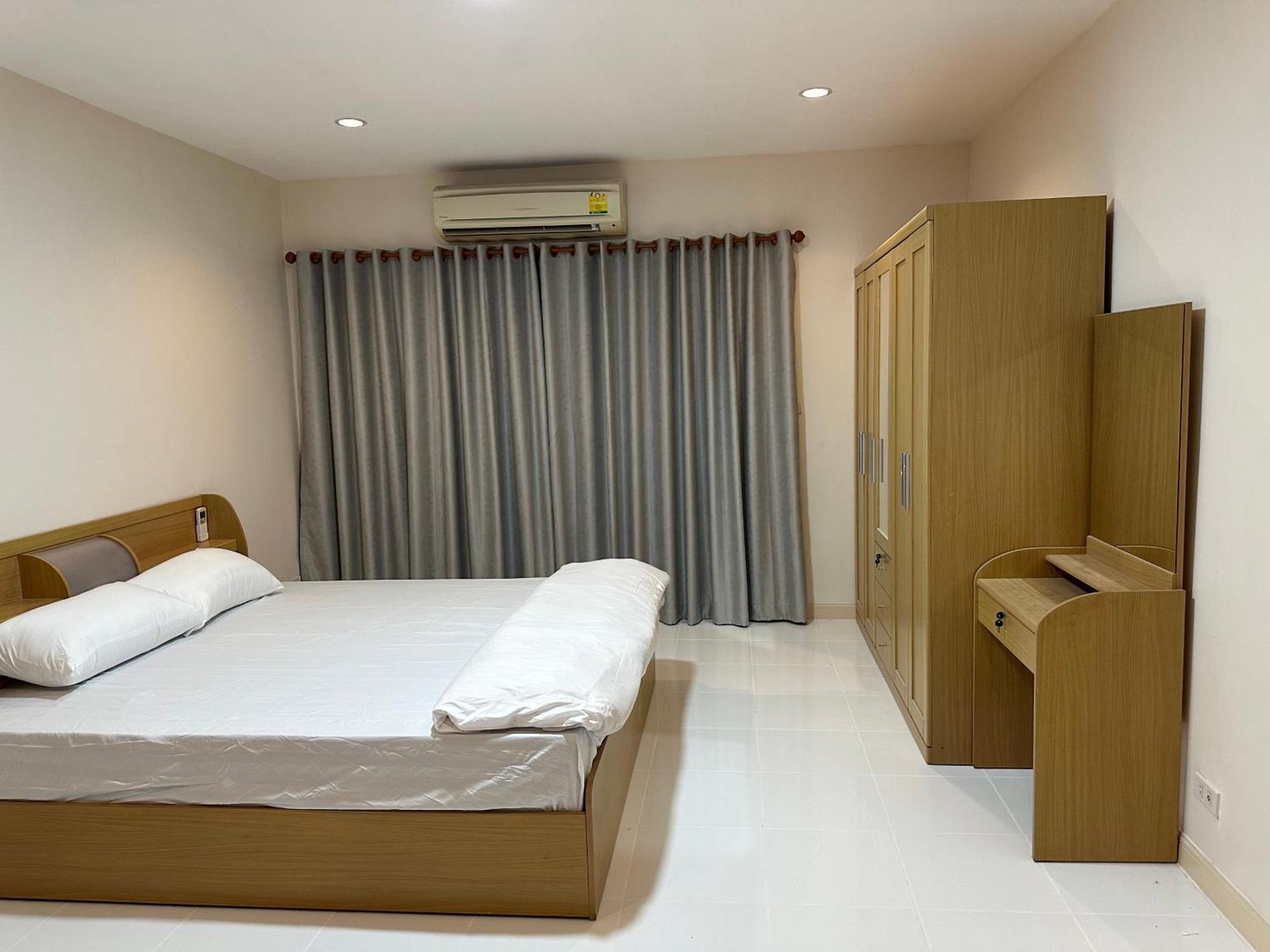 Country Complex Bangna Aparthotel Bangkok Ngoại thất bức ảnh